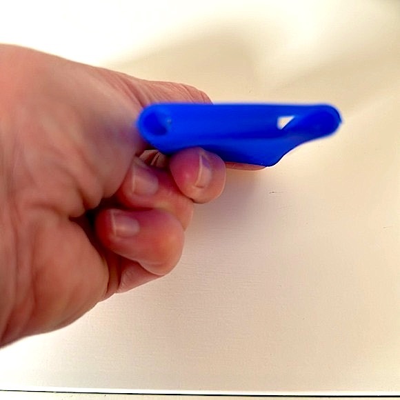 NWOT! 5  Rubber IPod Cases - Picture 3 of 4